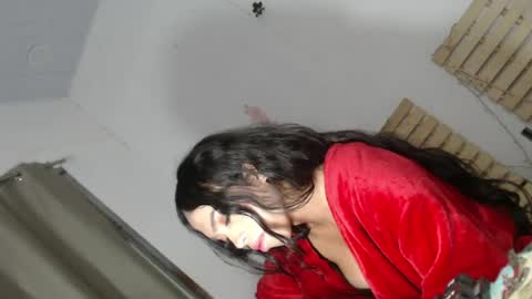 im_inna online show from July 28, 8:52 pm