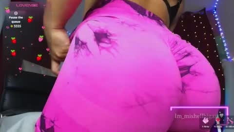 Mishell Martinez    INSTAGRAM im mishellbigass online show from June 24, 6:00 am