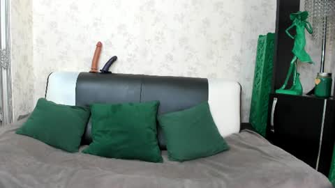 HotIris online show from August 3, 11:27 am