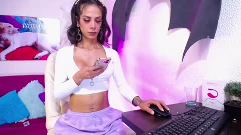 isabel online show from September 29, 2:38 pm