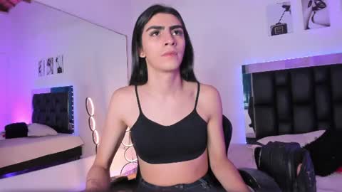 Isabella Moon9 online show from July 31, 11:54 am