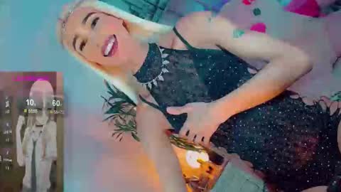 isabellagirs online show from June 5, 5:33 am