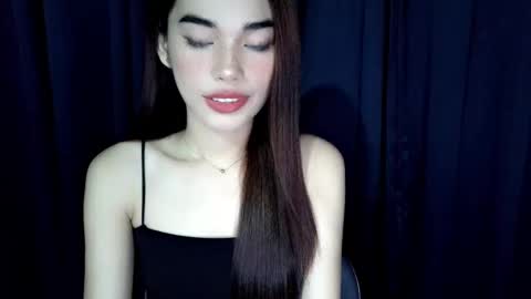 Isabelle online show from June 9, 2:16 pm