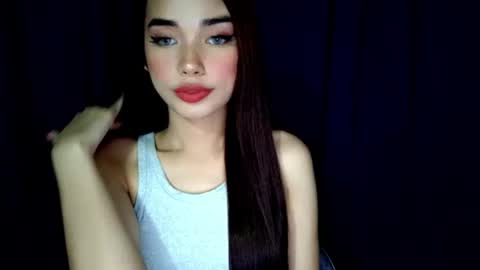 Isabelle online show from July 8, 6:44 pm