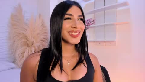 Isa online show from April 13, 10:36 pm