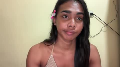 Alona online show from June 6, 11:39 am