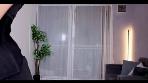 Julyane online show from October 14, 1:28 am