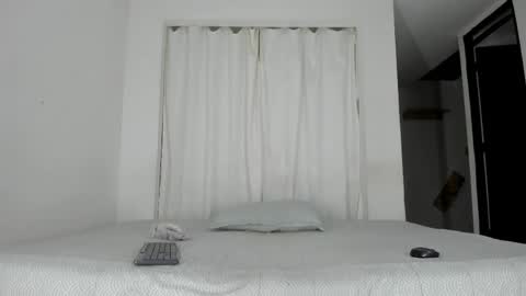 Isabella  online show from June 7, 10:34 am
