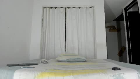 Isabella  online show from June 14, 6:47 am