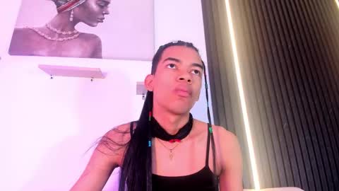 Ivon online show from November 28, 12:28 pm