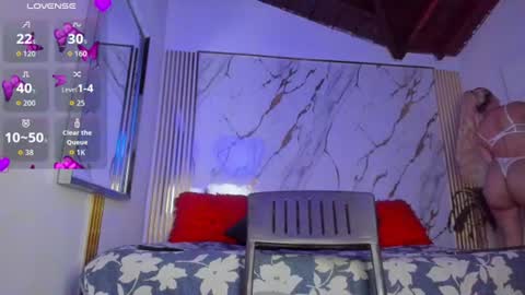 izamar online show from June 13, 12:54 am