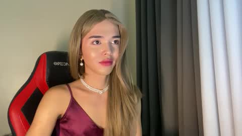 Adriana online show from January 17, 11:45 pm