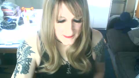 Jademinx online show from January 29, 2:32 pm