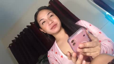 JASMINE online show from March 17, 2:19 pm