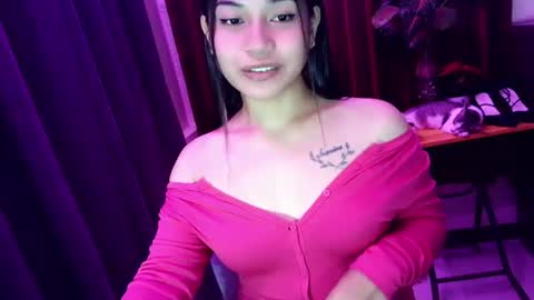 JASMINE online show from June 14, 2:07 pm