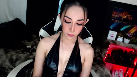 lavander  not for free show  online show from January 31, 2:48 am