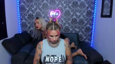 . Julianita y Valery . online show from December 2, 3:20 am