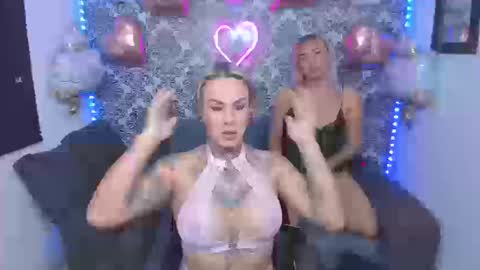 . Julianita y Valery . online show from March 13, 4:40 am