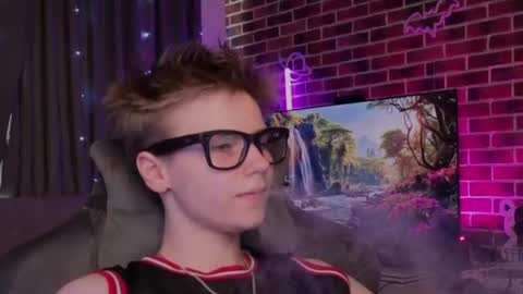 Jean online show from July 9, 2:54 pm