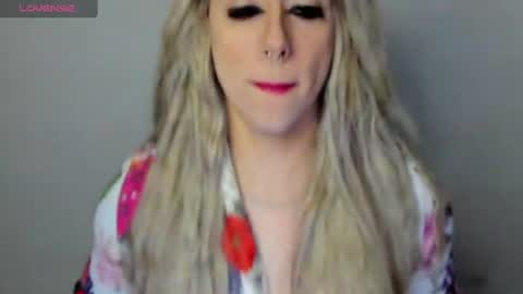  ashley   online show from June 17, 4:24 am