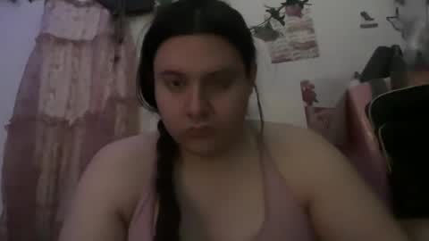 jennifer_robbie online show from June 15, 2:46 am