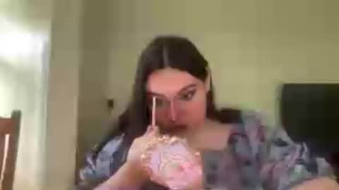 jennifer_robbie online show from June 20, 4:48 am