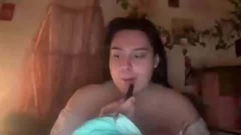 jennifer_robbie online show from July 30, 7:29 am