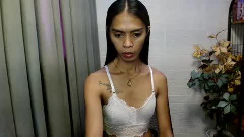 PRETTY JENNY online show from August 1, 12:22 am