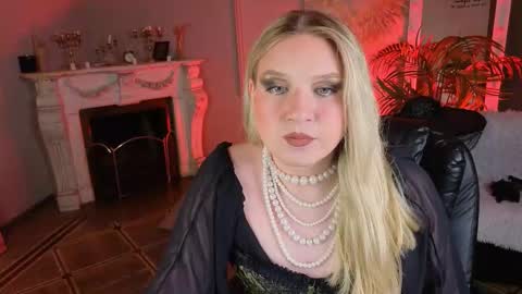 jes_solar online show from January 16, 9:44 pm