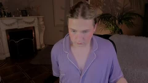 jes_solar online show from April 9, 10:05 pm