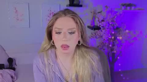 jes_solar online show from July 26, 4:14 pm