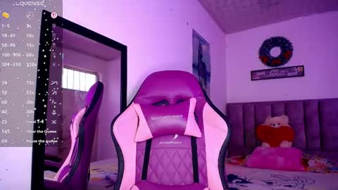 jessica_princess8511 online show from July 7, 6:56 pm