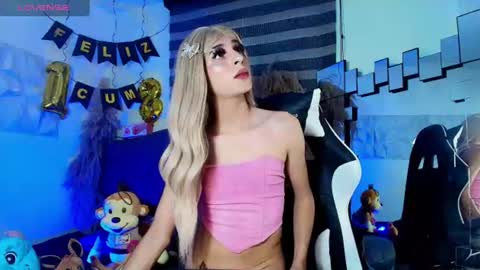jessica_tan online show from June 22, 9:33 pm