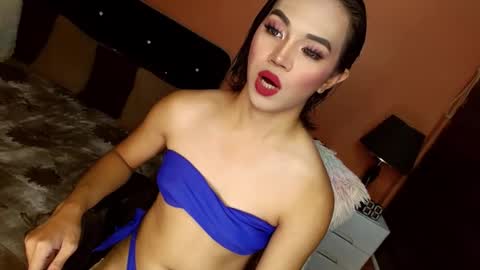 Snapshot of jhenagoddess chatting on October 22, 9:00 am JHENA online show from October 22, 9:00 am