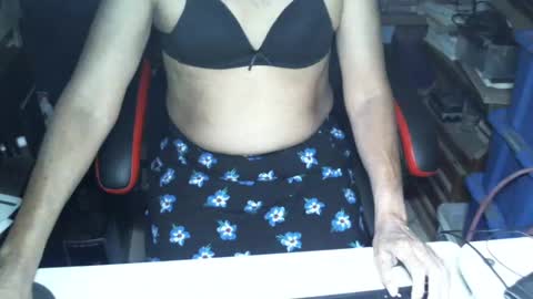 Snapshot of joanacd1 chatting on October 17, 5:33 am Joana online show from October 17, 5:33 am