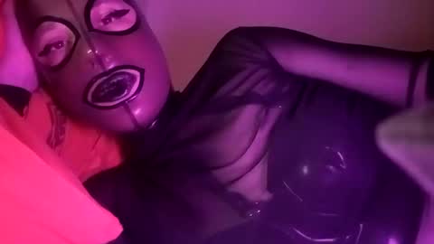 The sweetest toy online show from January 9, 11:02 pm