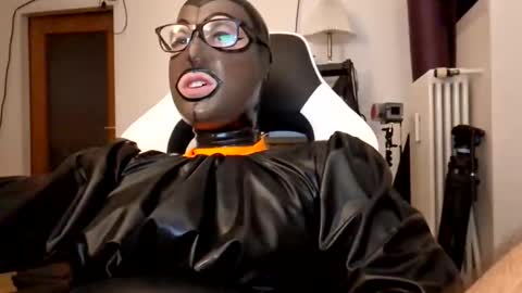 The sweetest toy online show from September 11, 6:05 pm