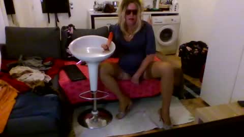 Silvania online show from January 13, 8:50 pm