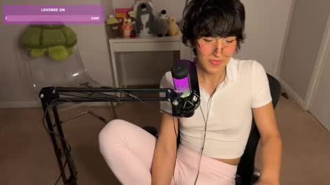 Jackie Joy online show from December 3, 11:29 pm