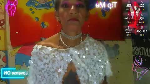 Julieth Wolf online show from November 23, 8:05 am