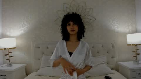 julietta    online show from April 16, 12:06 pm