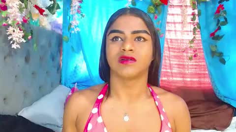 KARLY.  online show from October 28, 11:41 am