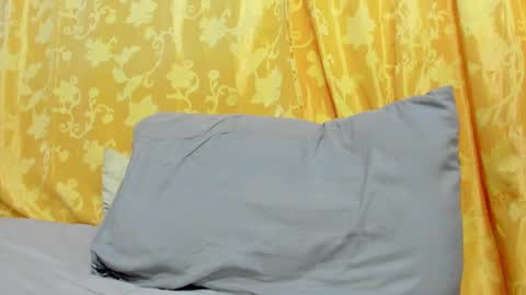 Snapshot of karoli_sanz chatting on March 11, 2:21 am Karolinstagram.karoli sanz online show from March 11, 2:21 am