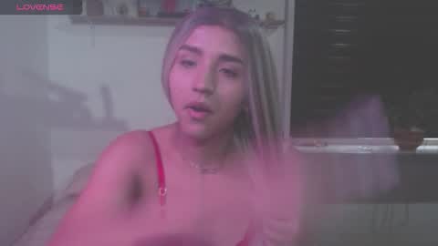 kary_blush online show from March 3, 9:44 pm