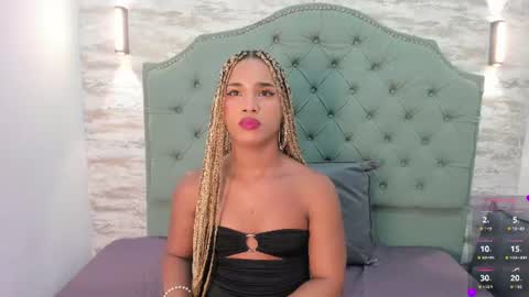 Kataleya  online show from June 29, 7:24 pm