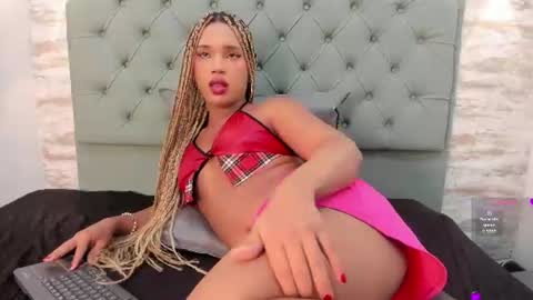 Kataleya  online show from July 10, 7:40 pm