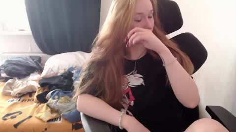 katherine_johnson online show from May 24, 10:45 am