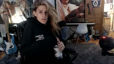 Katie online show from June 3, 4:25 am
