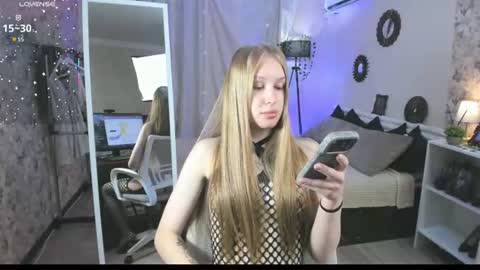 Kate online show from August 2, 8:25 am