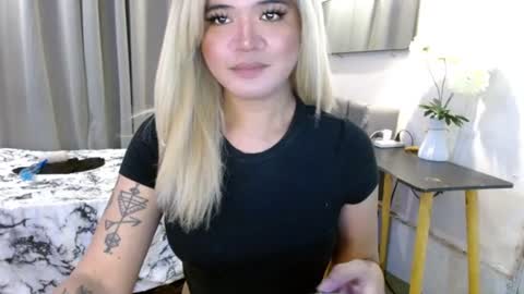 katykiat online show from June 14, 3:13 pm